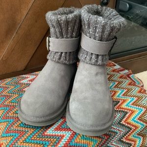 UGG gray Cambridge boots